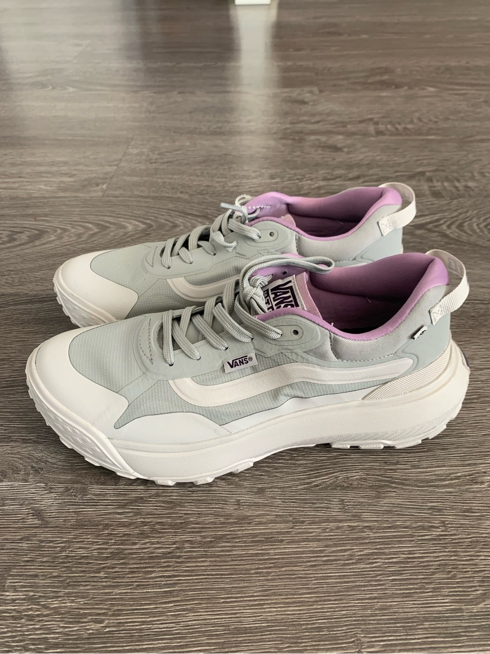 Vans MTE CROSSPATH Women's Gray & Lavender Low-Top Platform Sneaker